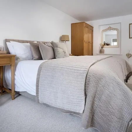 Wharton Cottage, Lake District Retreat Картмел Экстерьер фото