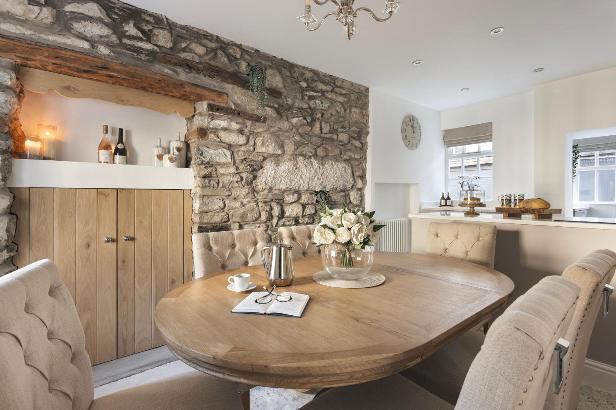 Дом отдыха Wharton Cottage, District Retreat